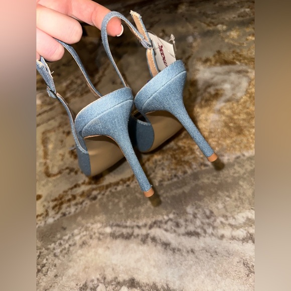 NWT Madden Girl Champp Denim Rhinestone Slingback Heels Size 8.5 - Picture 5 of 6